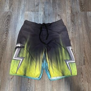 Island Haze Mens Swim Shorts Size L EUC